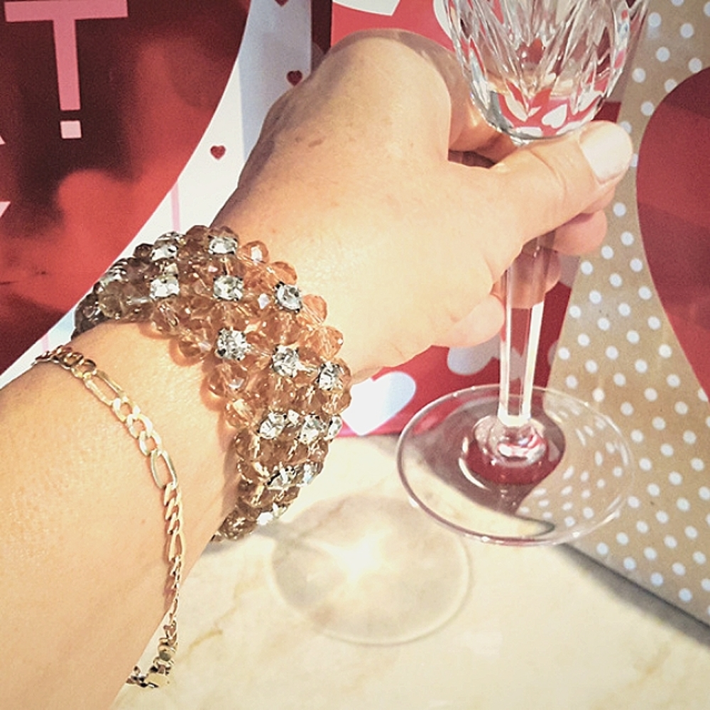 CHAMPAGNE Beads & Crystal Rhinestones Stretch Beaded Bracelet